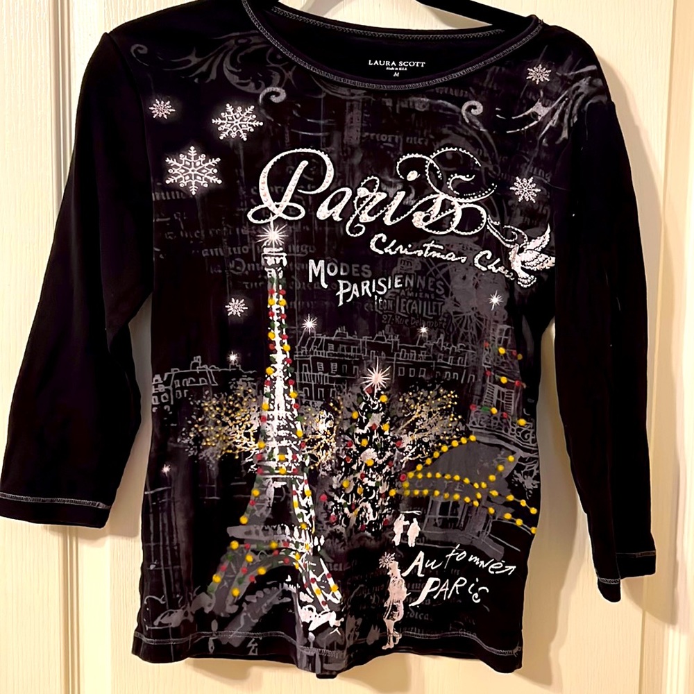 Perfect holiday top.
